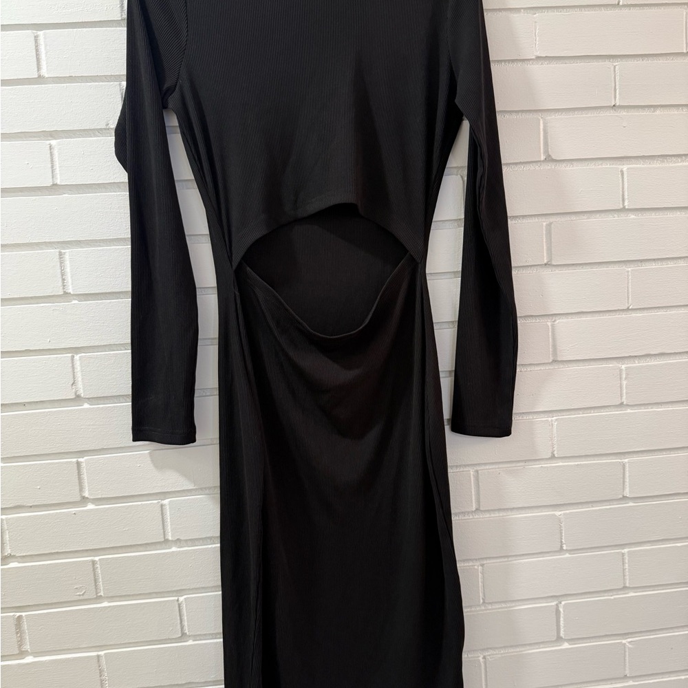 Chic Black Long Sleeve Cut-Out Dress